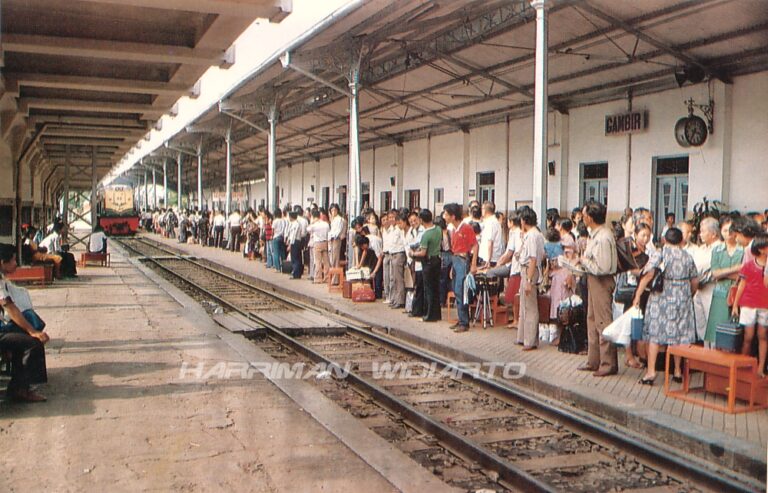Wacana Penataan Jaringan Kereta Api Kota Jakarta